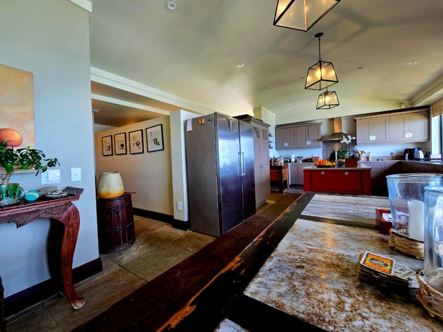 8 Bedroom Property for Sale in Oubaai Western Cape